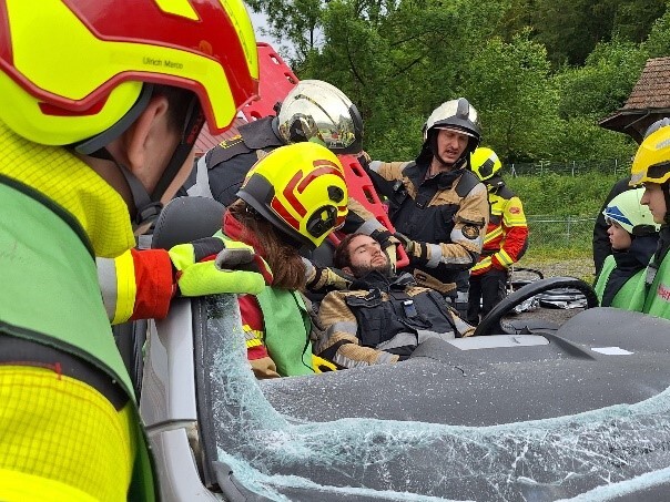 /images/content/news/feuerwehr/jfw_juni.jpg